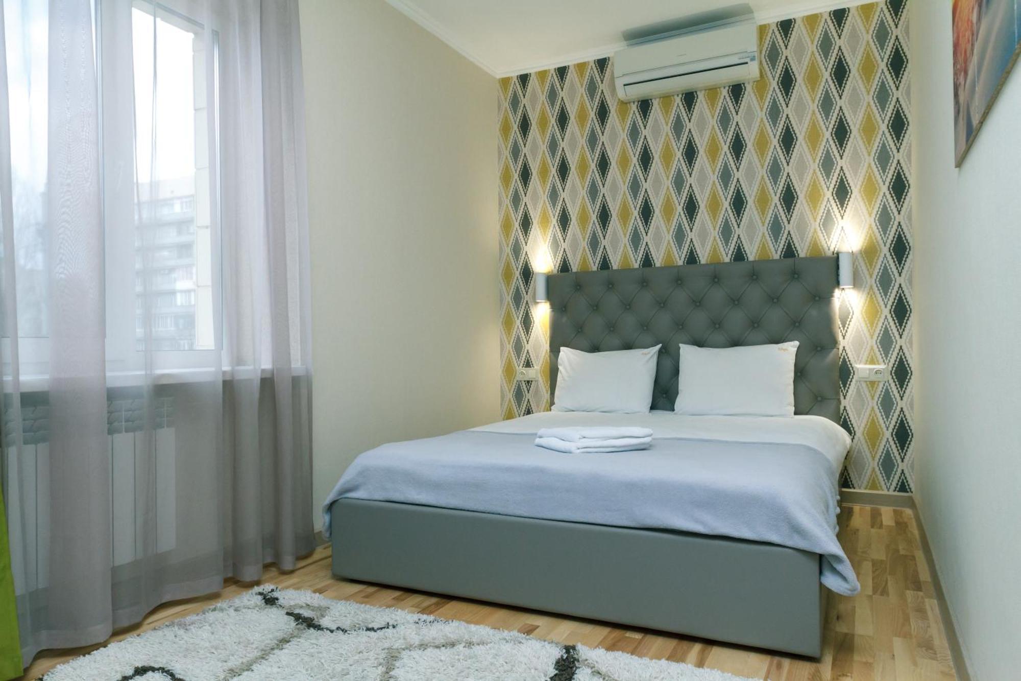Bessarabsky Kvartal Kiev Exterior foto